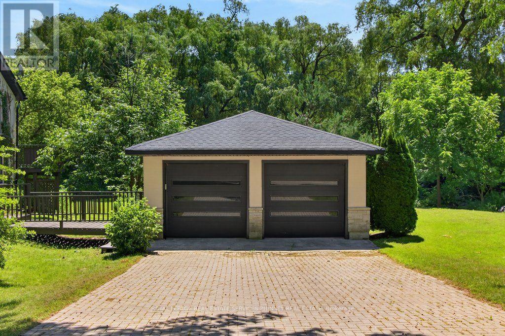 1340 Contour Drive, Mississauga, ON - Outdoor