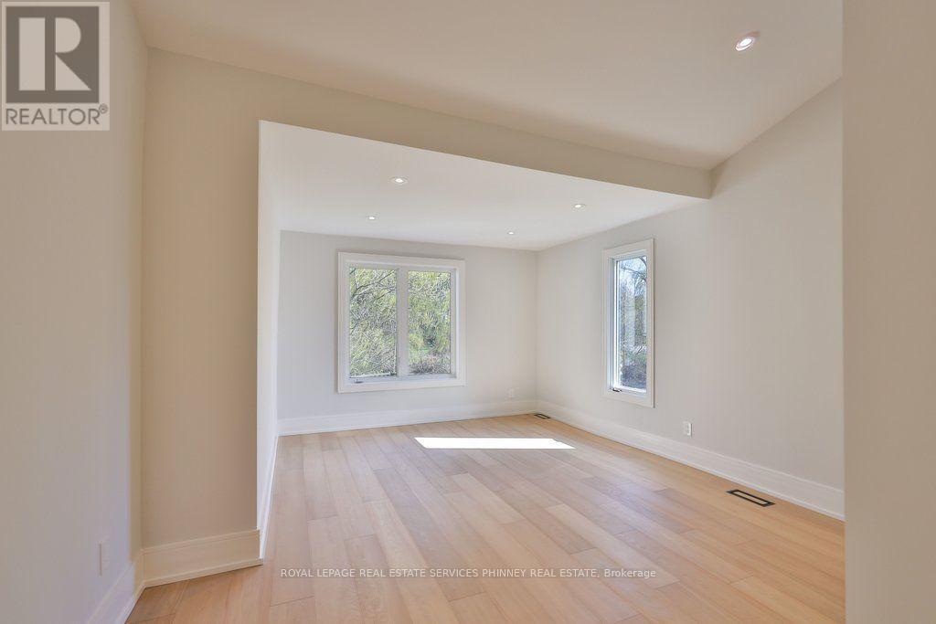 1340 Contour Drive, Mississauga, ON - Indoor Photo Showing Other Room