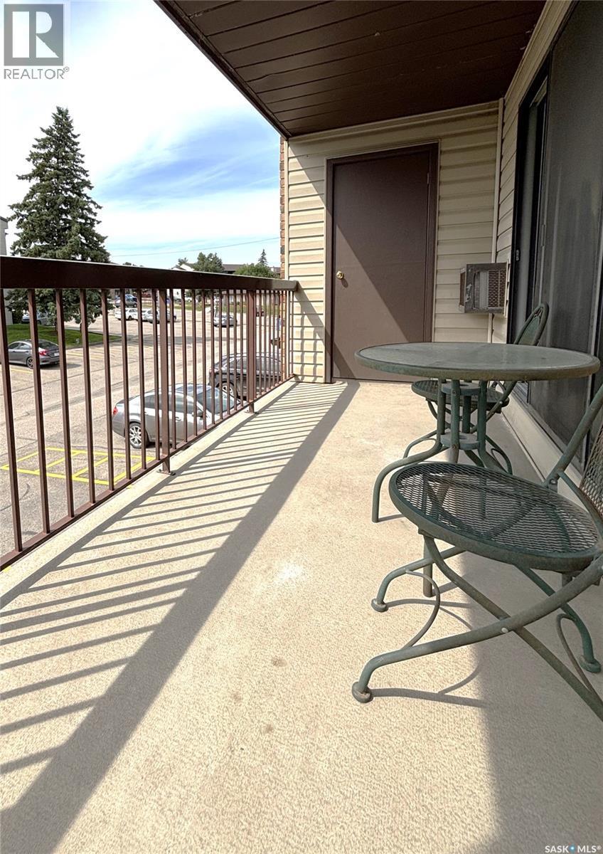 202 - 385 Kingsmere Boulevard, Saskatoon, SK - Outdoor With Deck Patio Veranda With Exterior