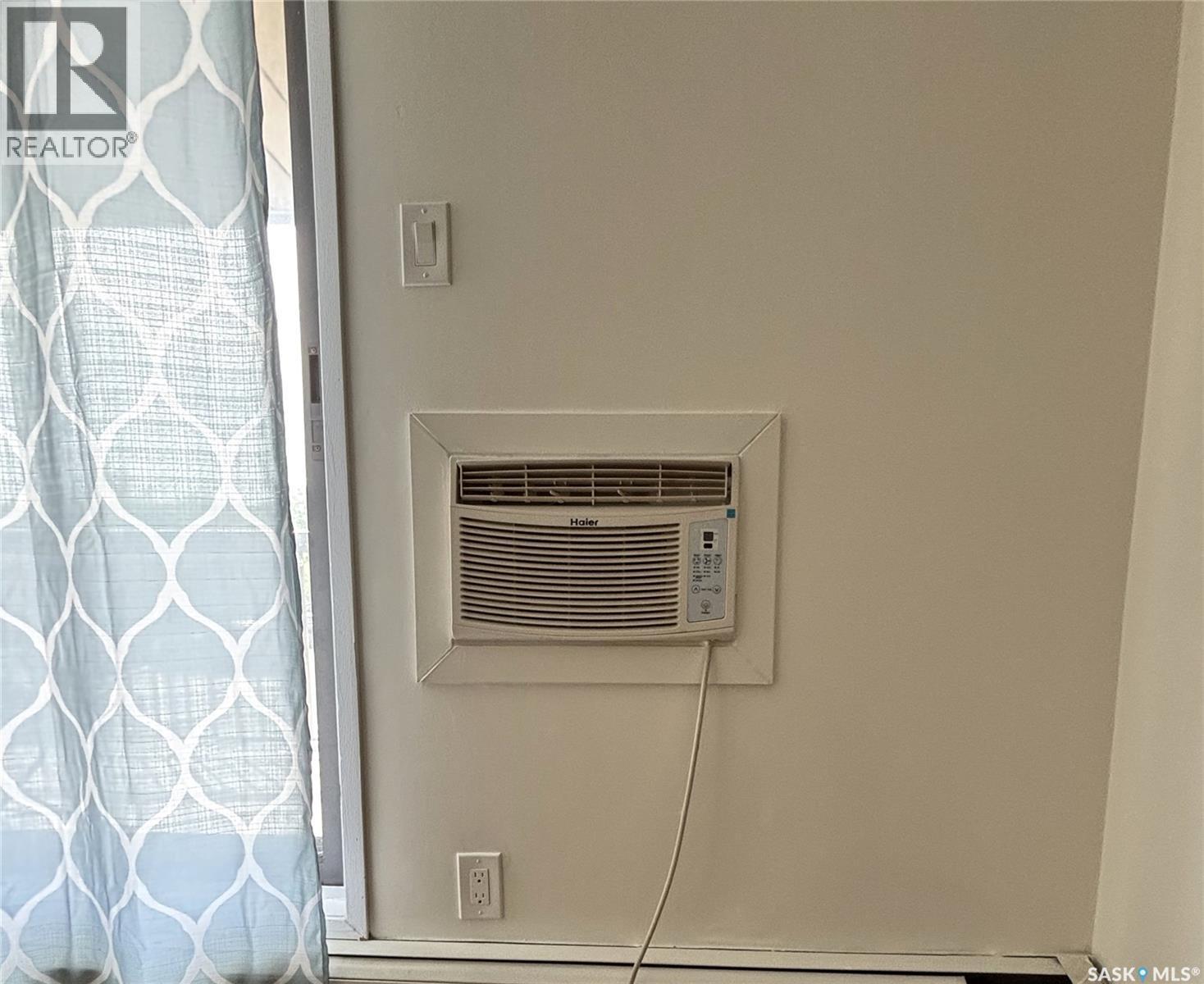202 - 385 Kingsmere Boulevard, Saskatoon, SK - Indoor Photo Showing Other Room
