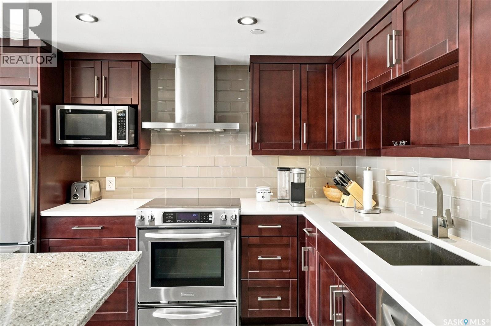2102 315 5Th Avenue N, Saskatoon, SK