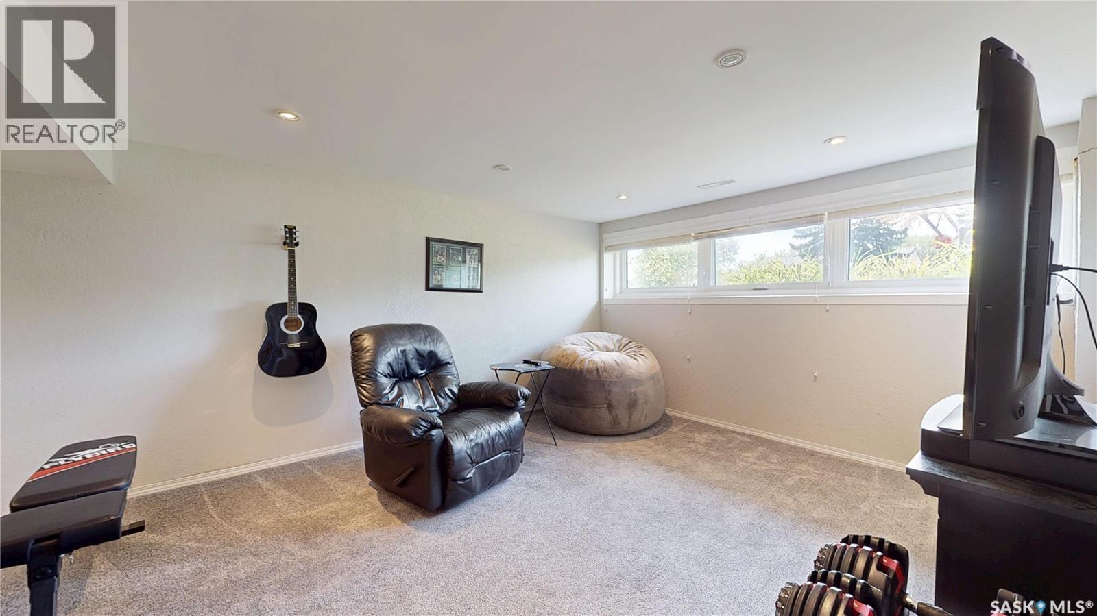 30 Rosewood Place, Regina, SK - Indoor