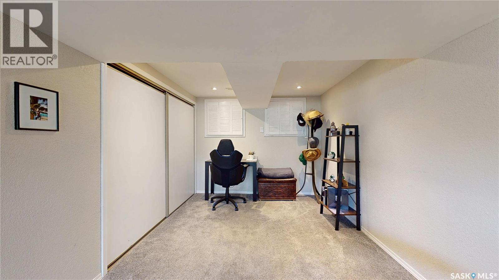 30 Rosewood Place, Regina, SK - Indoor