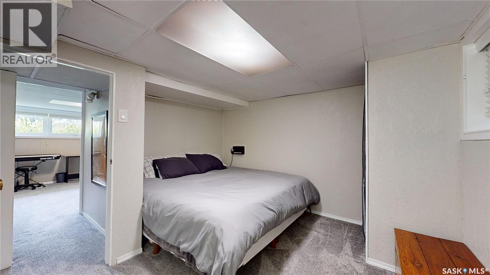 30 Rosewood Place, Regina, SK - Indoor Photo Showing Bedroom