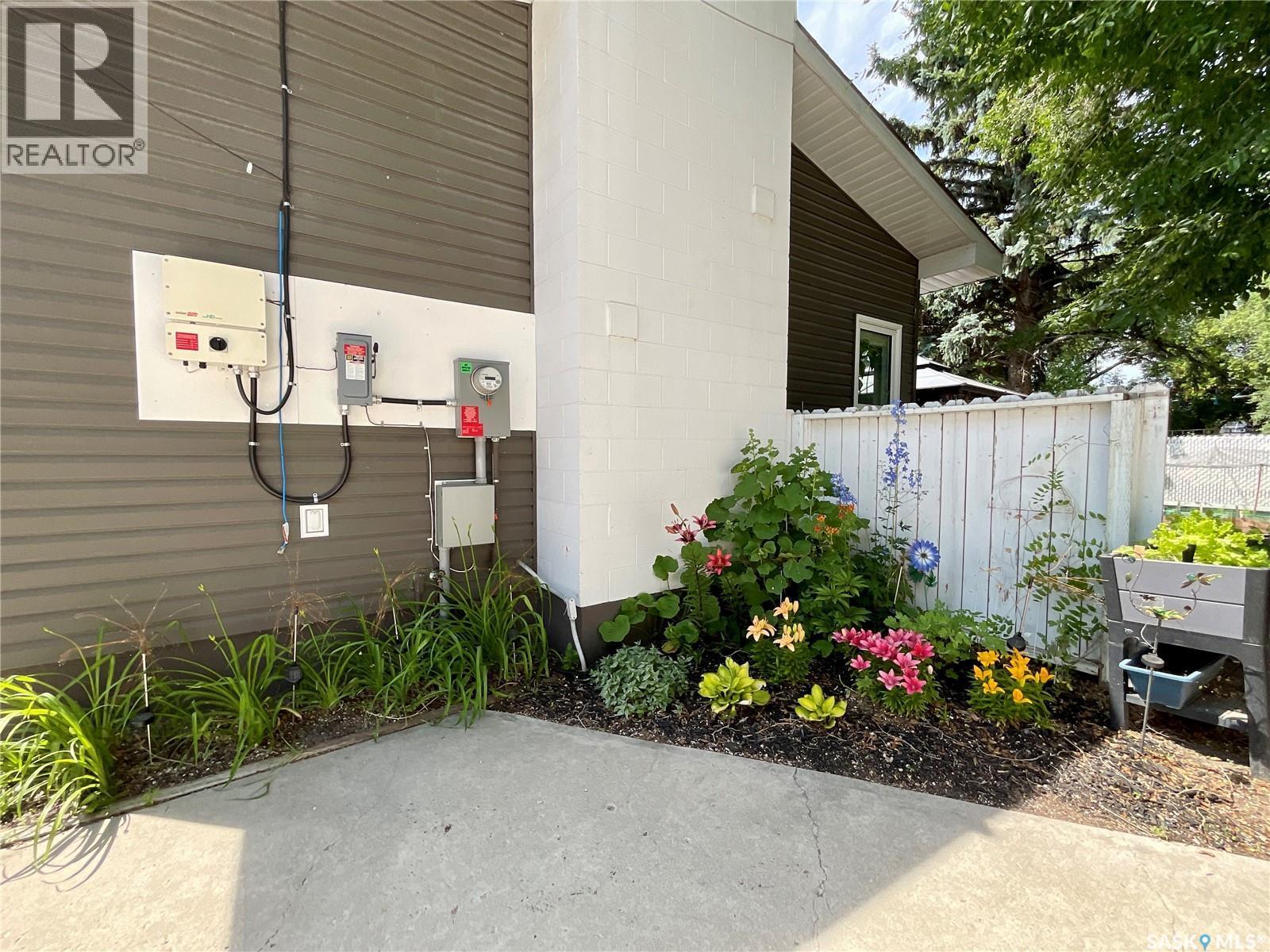 30 Rosewood Place, Regina, SK - Outdoor