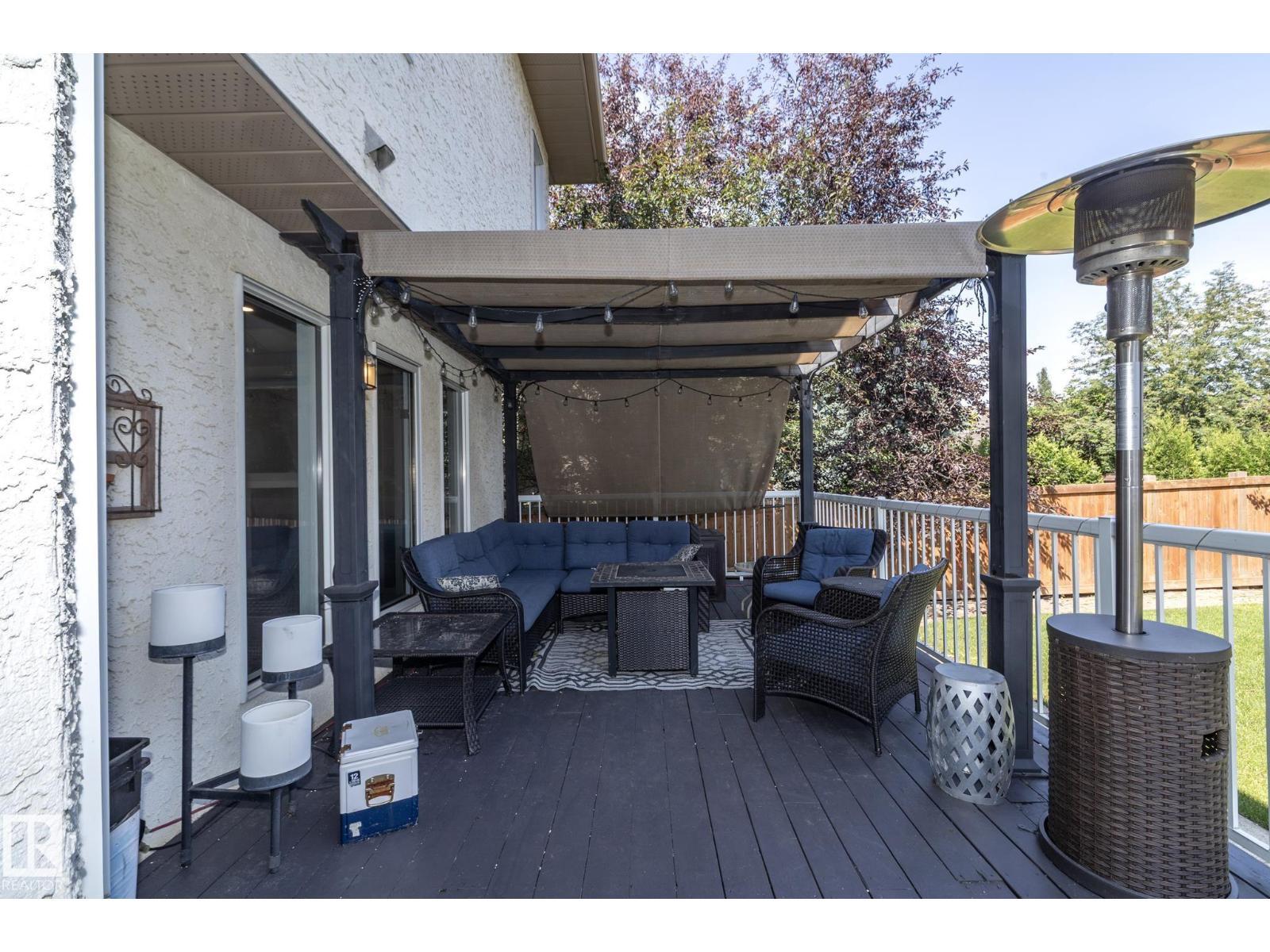 808 Hepburn Av Nw, Edmonton, AB