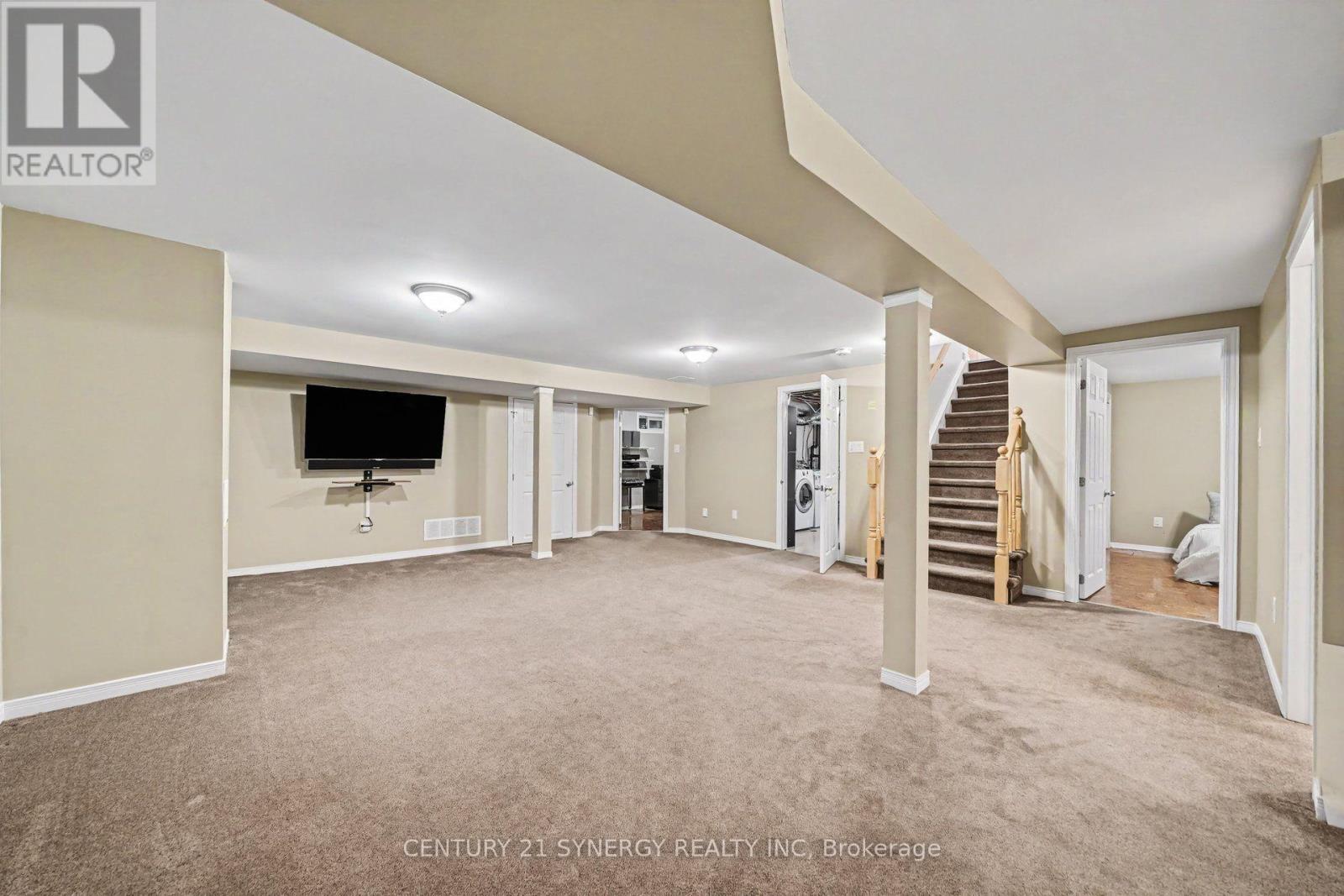 1225 Major Street, Ottawa, ON - Indoor
