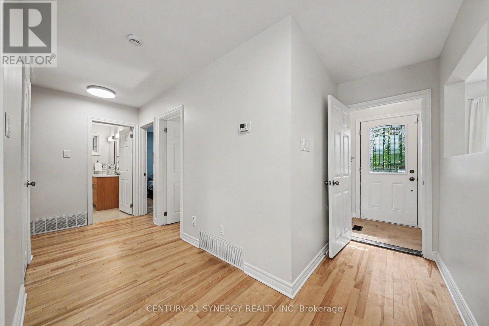 Entry - 1225 Major Street, Ottawa, ON - Indoor Photo Showing Other Room