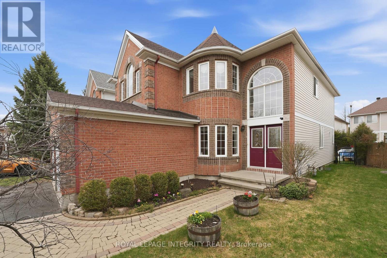 46 Catterick Crescent, Ottawa, ON - Outdoor