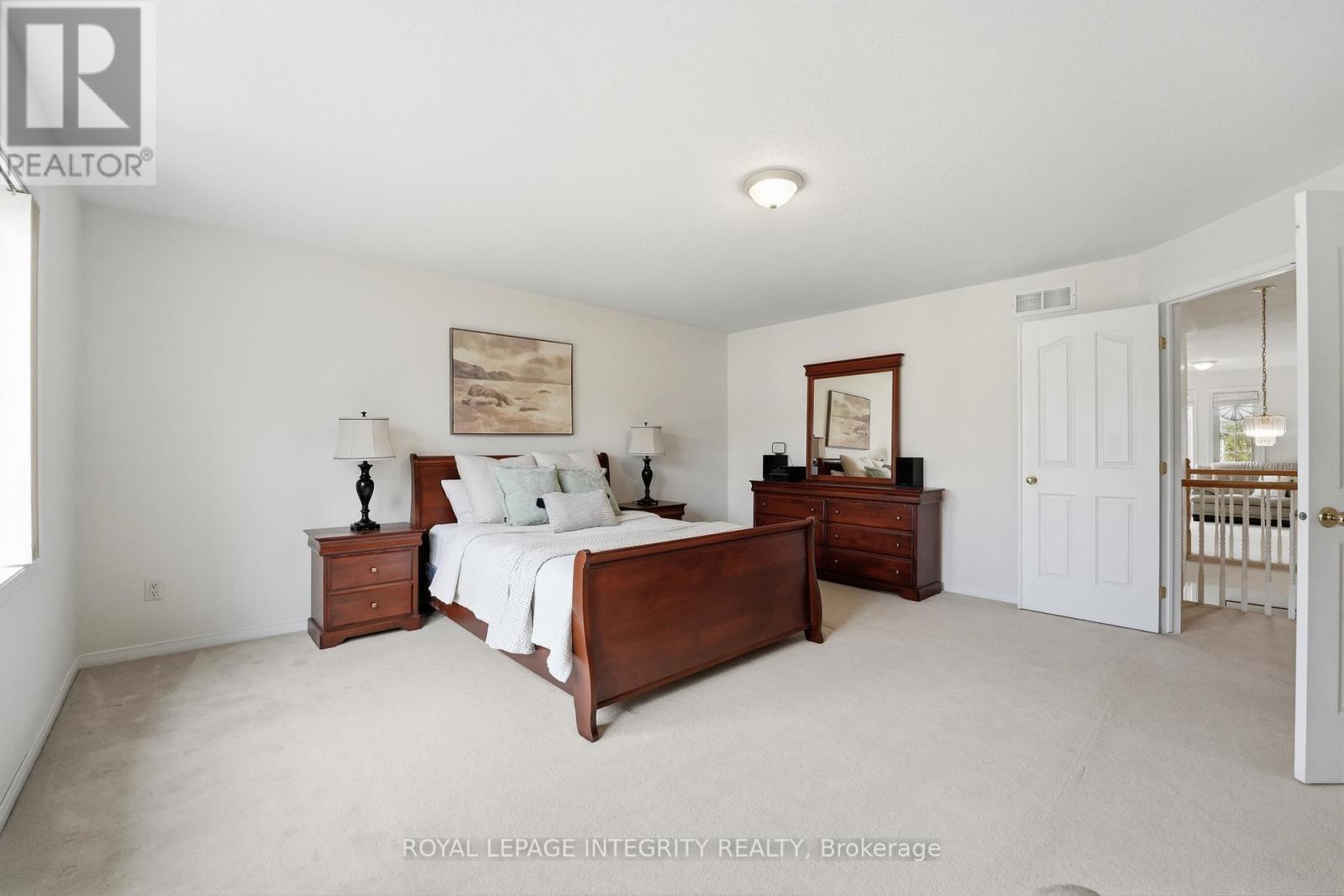 46 Catterick Crescent, Ottawa, ON - Indoor Photo Showing Bedroom