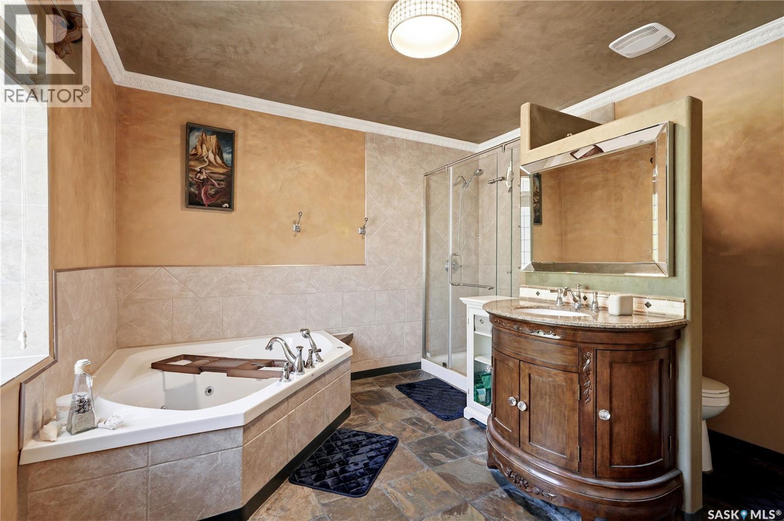 308 3Rd Street W, Delisle, SK - Indoor Photo Showing Bathroom