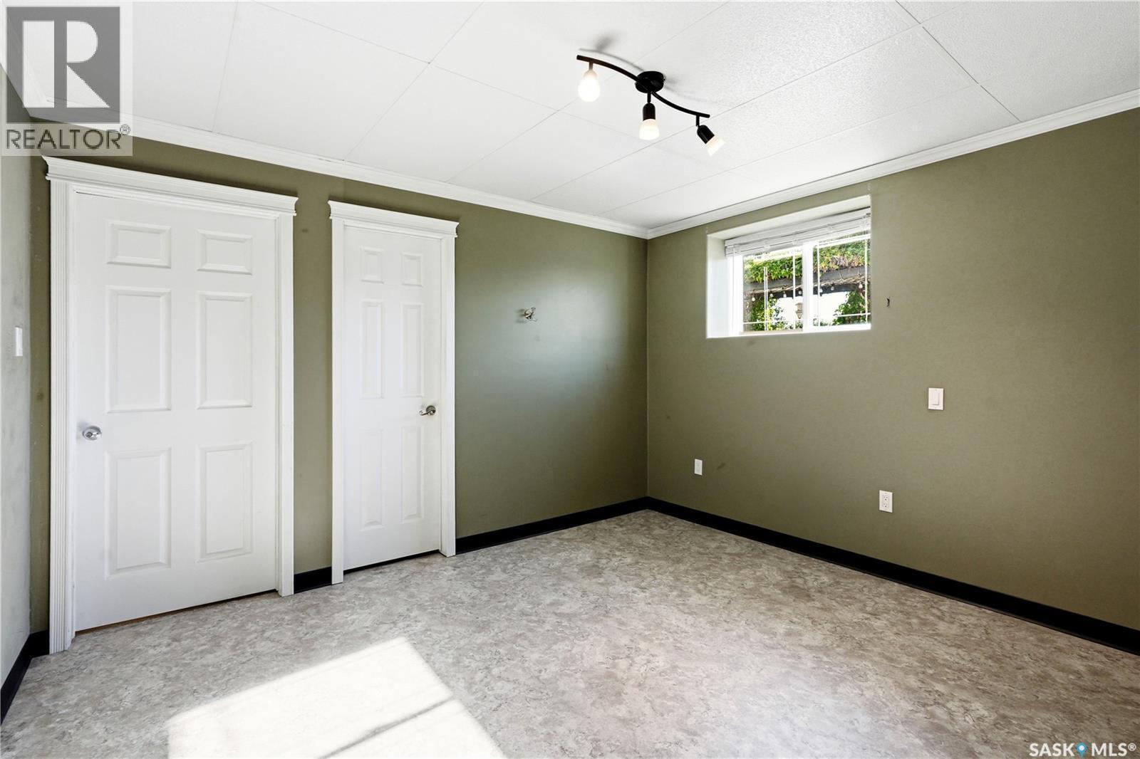 308 3Rd Street W, Delisle, SK - Indoor Photo Showing Other Room