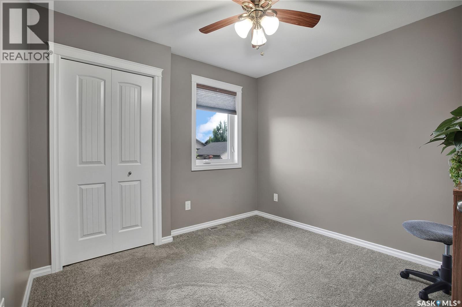 412 Lyle Crescent, Warman, SK - Indoor Photo Showing Other Room