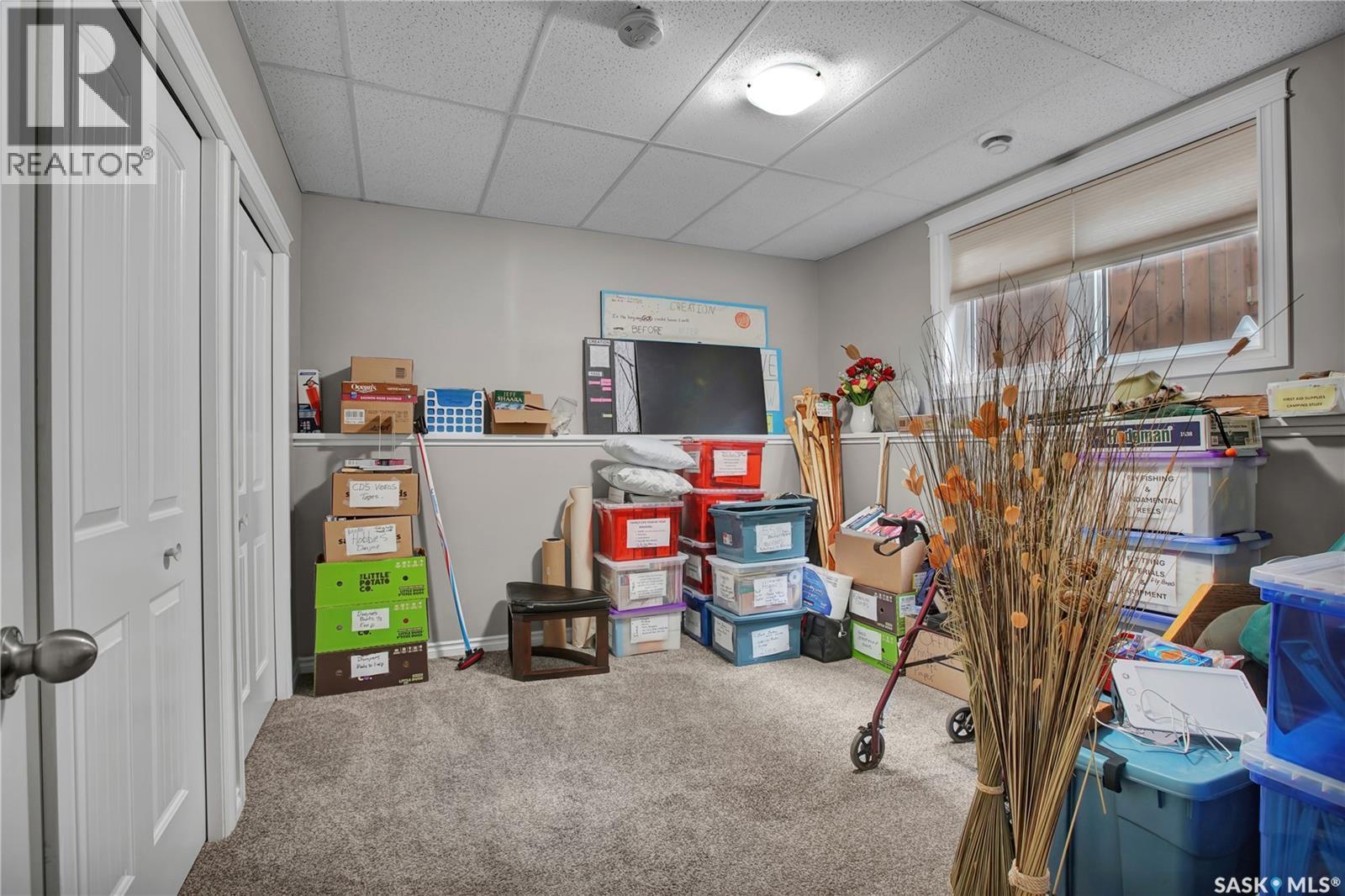 412 Lyle Crescent, Warman, SK - Indoor