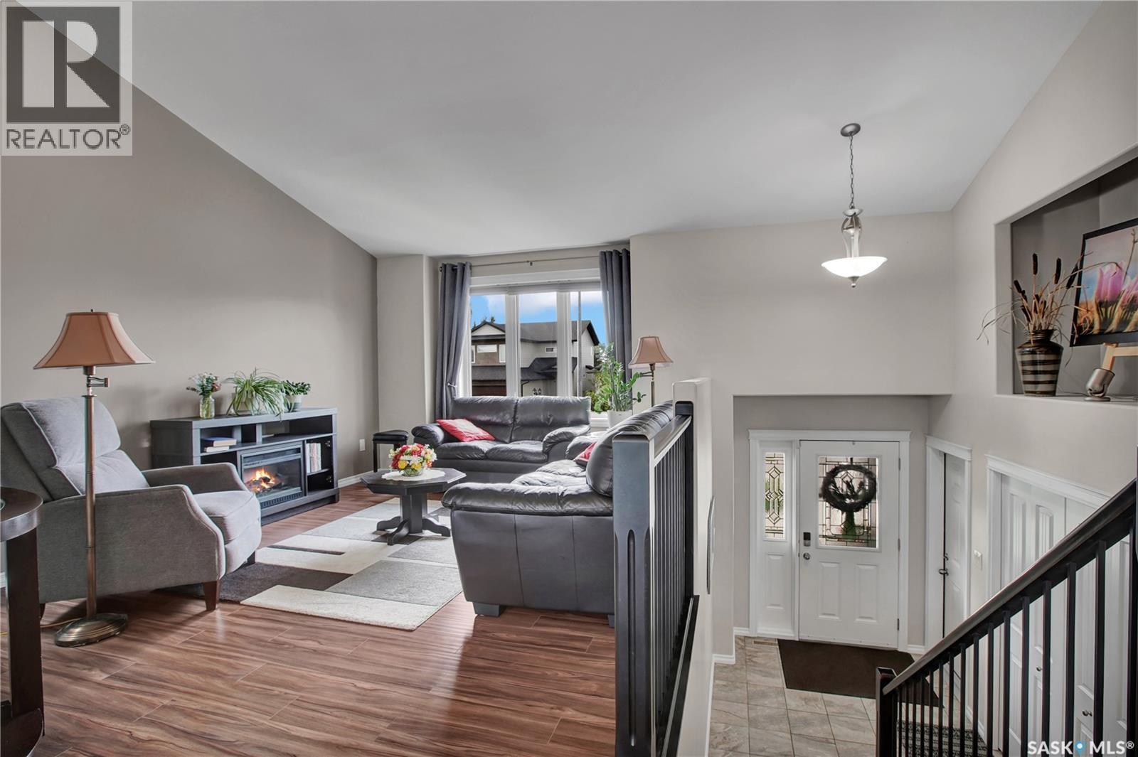 412 Lyle Crescent, Warman, SK - Indoor