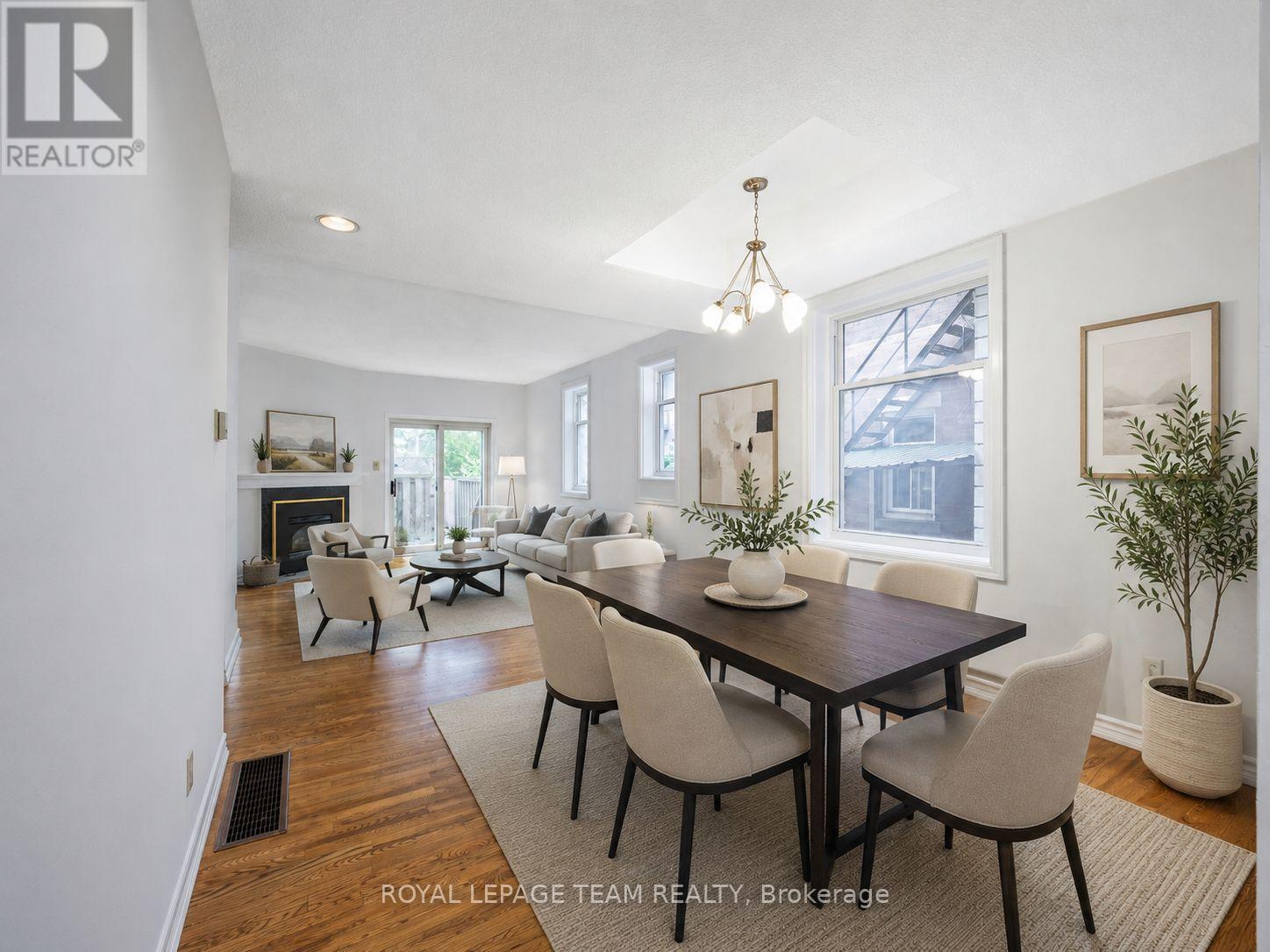 Virtually Staged - 301 Somerset Street E, Ottawa, ON - Indoor Photo Showing Dining Room