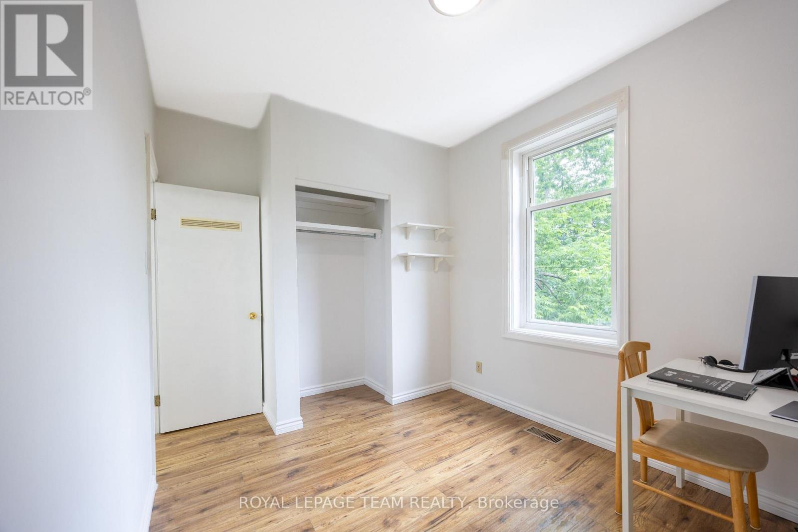 301 Somerset Street E, Ottawa, ON - Indoor Photo Showing Office