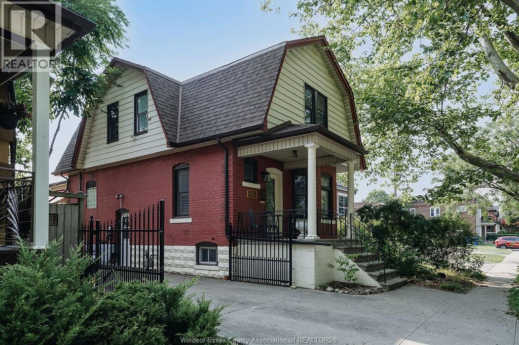 819 Windermere, Windsor, ON - Outdoor
