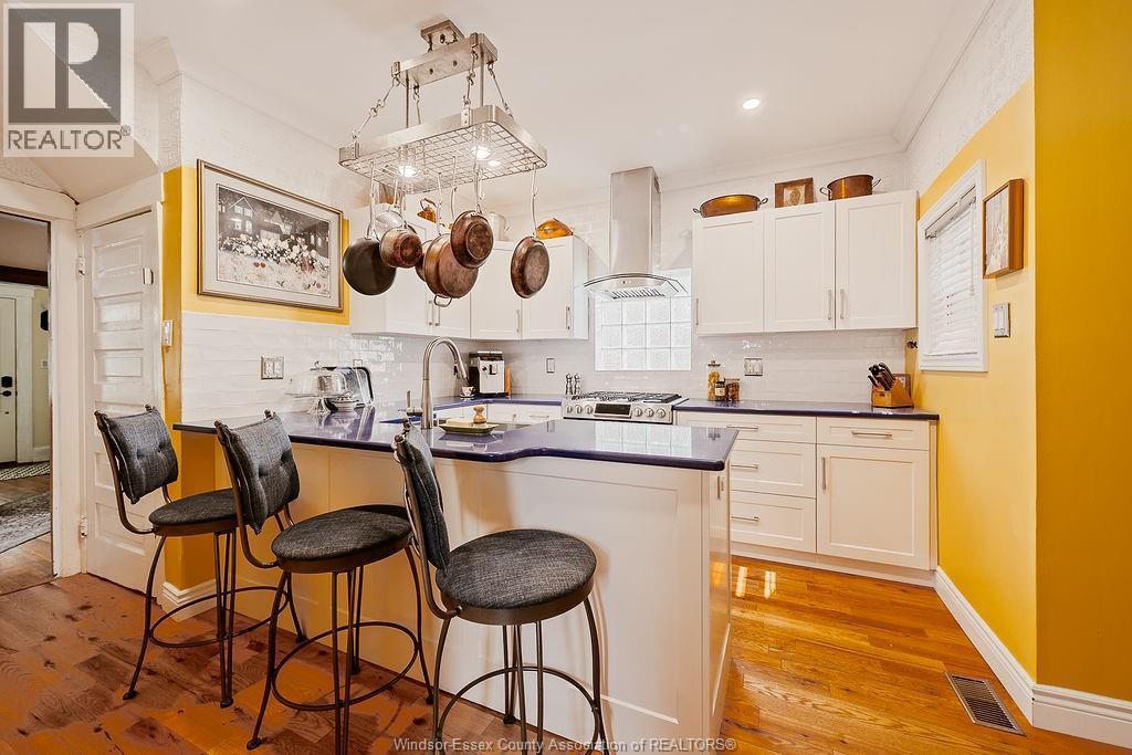 819 Windermere, Windsor, ON - Indoor Photo Showing Kitchen