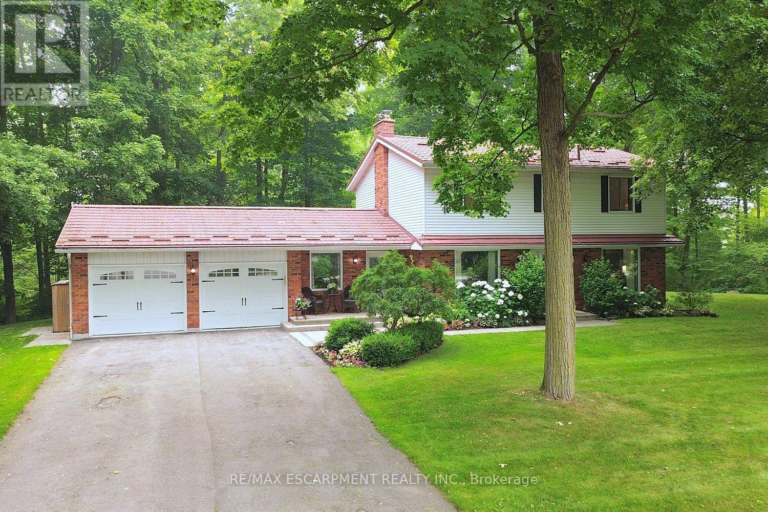 421 8Th Concession Road E, Hamilton, ON - Outdoor