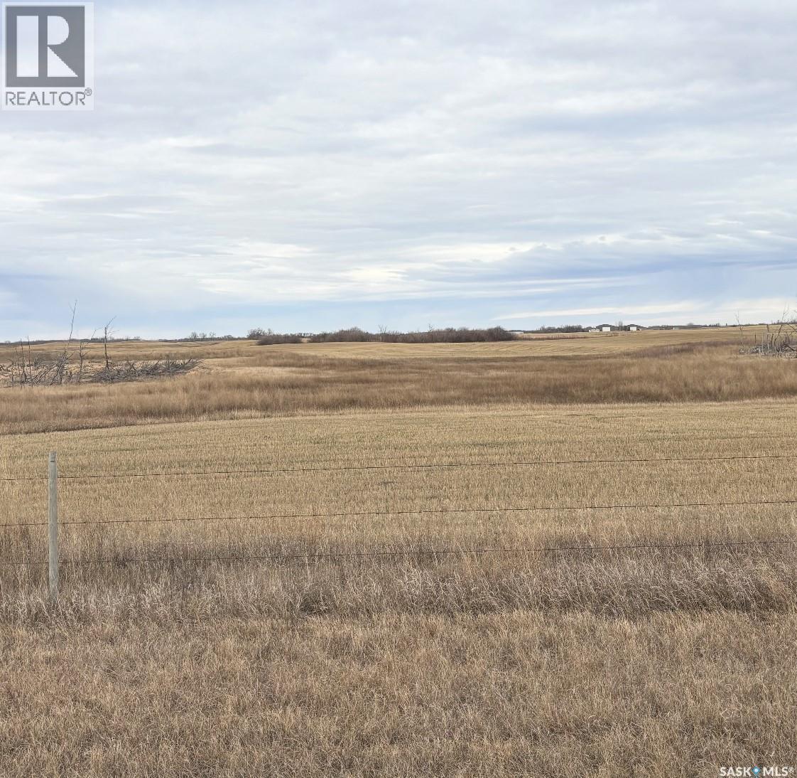 Robertson Acreage, Lumsden Rm No. 189, SK