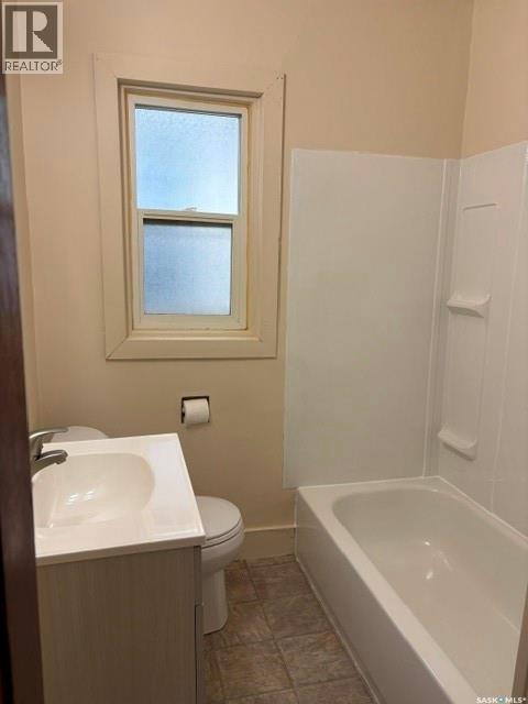 2230 Winnipeg Street, Regina, SK - Indoor Photo Showing Bathroom