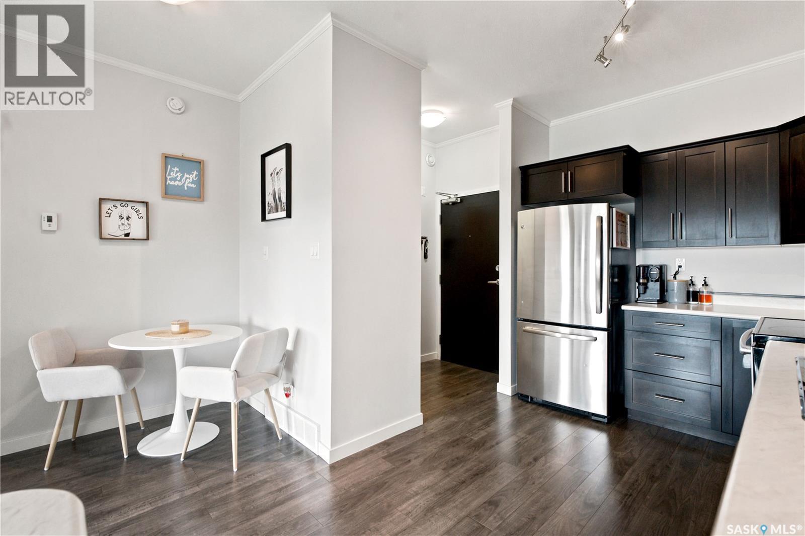 214 545 Hassard Close, Saskatoon, SK - Indoor