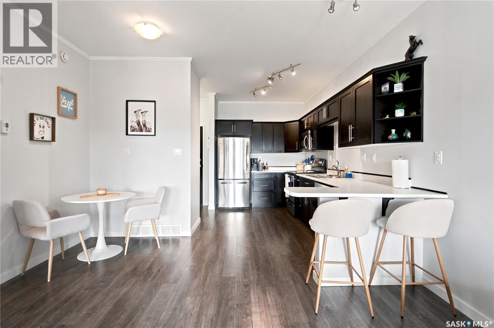 214 545 Hassard Close, Saskatoon, SK - Indoor