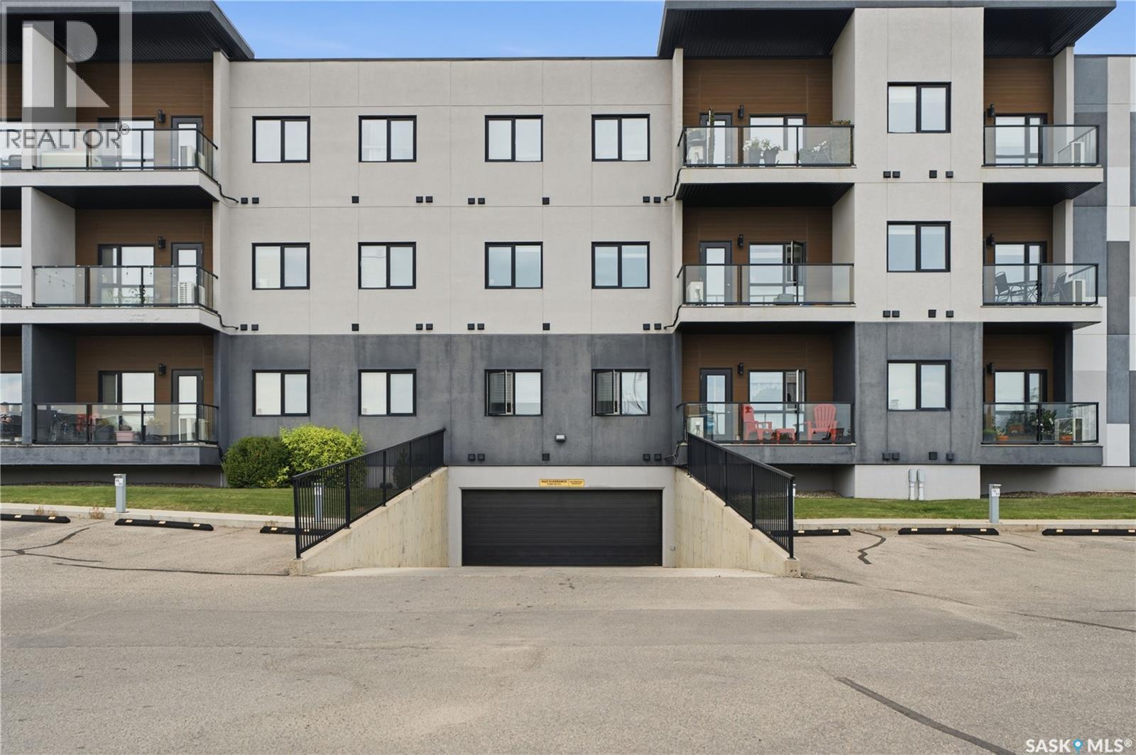 214 545 Hassard Close, Saskatoon, SK - Outdoor With Balcony With Facade