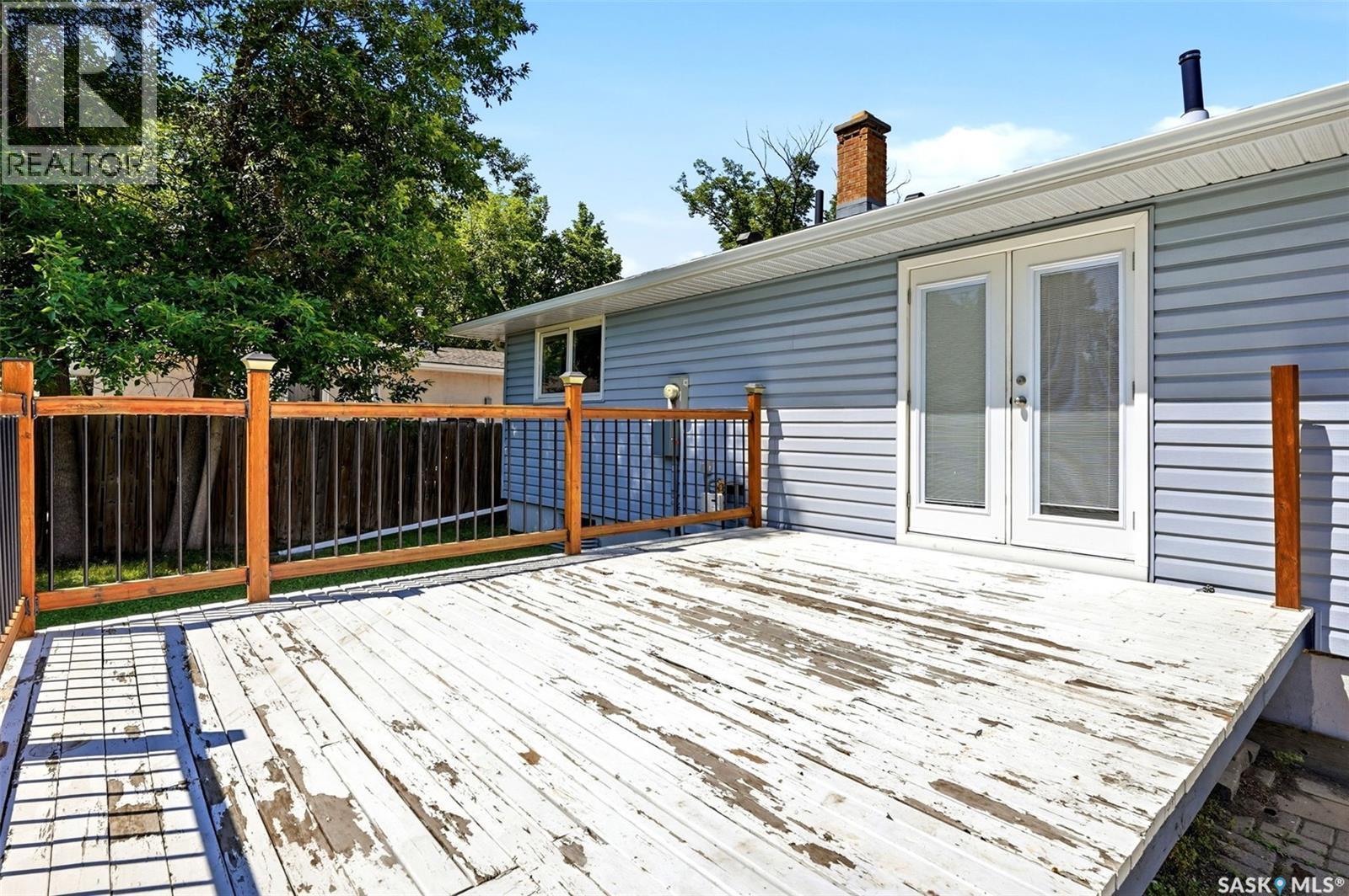 1631 Macpherson Avenue, Regina, SK - Outdoor With Deck Patio Veranda With Exterior