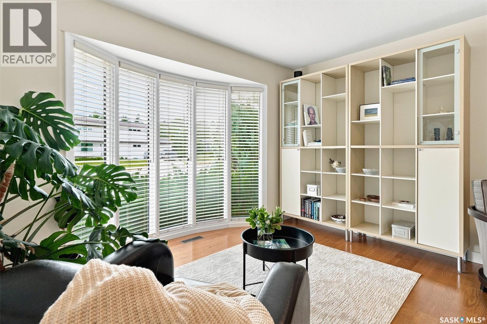 3834 Balfour Place, Saskatoon, SK - Indoor