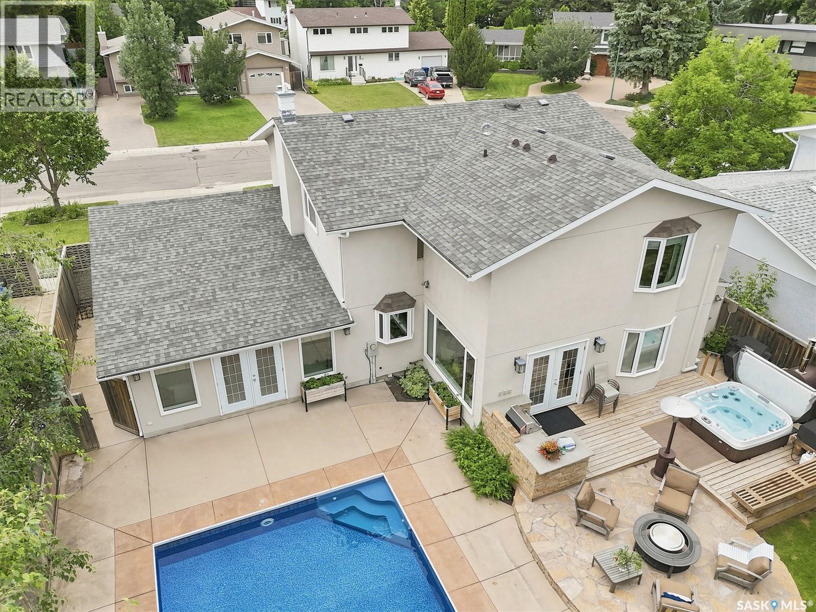 3834 Balfour Place, Saskatoon, SK - Outdoor