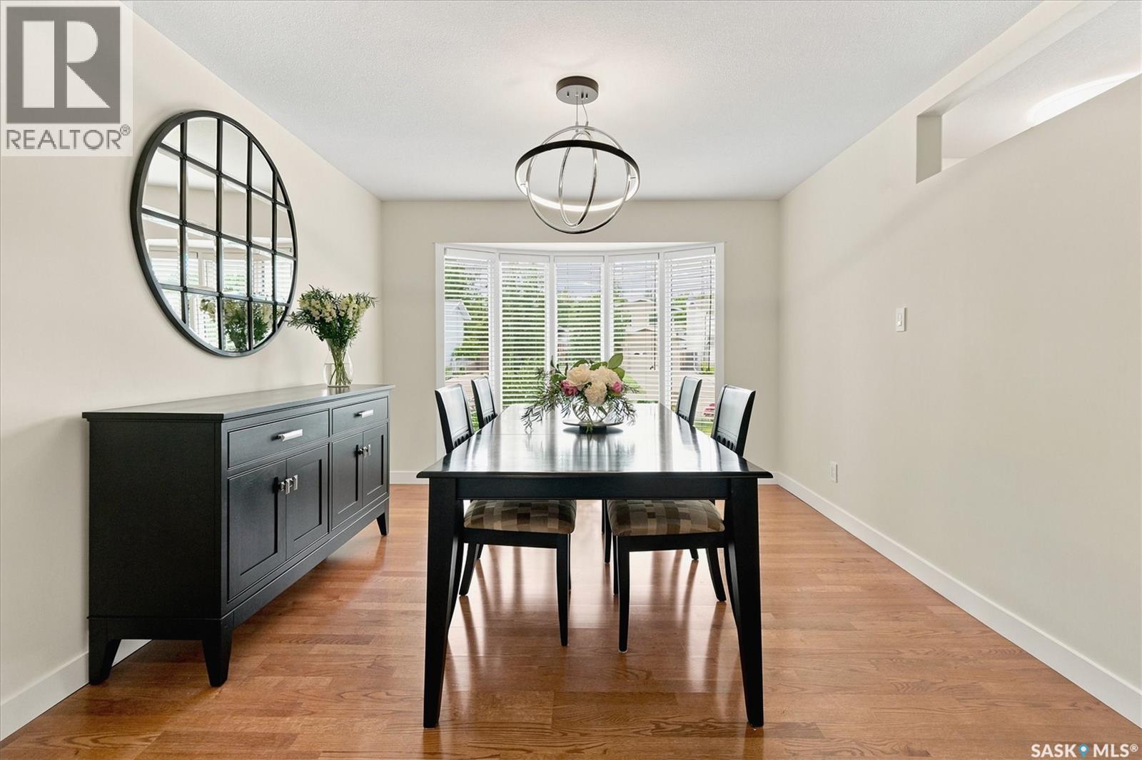 3834 Balfour Place, Saskatoon, SK - Indoor Photo Showing Dining Room