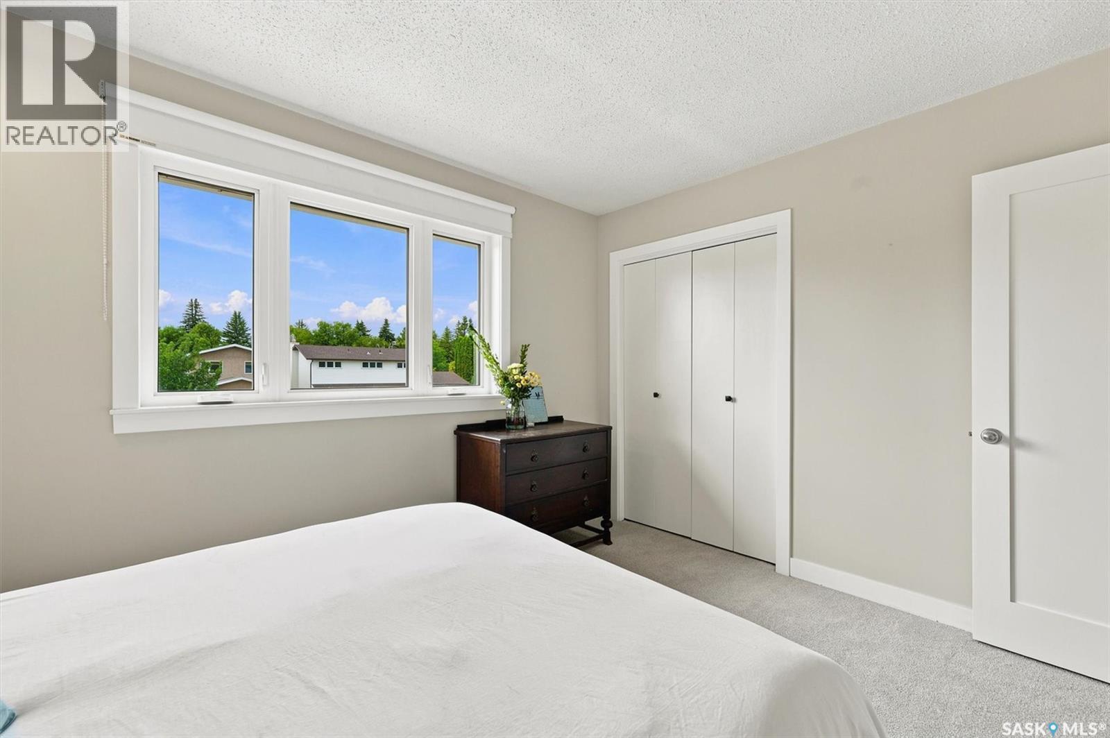 3834 Balfour Place, Saskatoon, SK - Indoor Photo Showing Bedroom