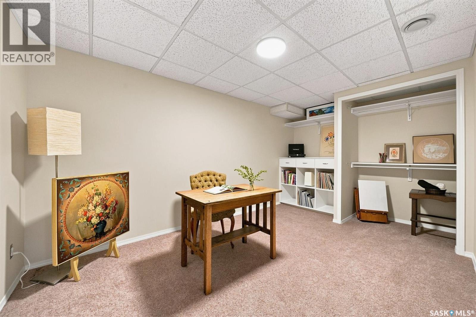 3834 Balfour Place, Saskatoon, SK - Indoor