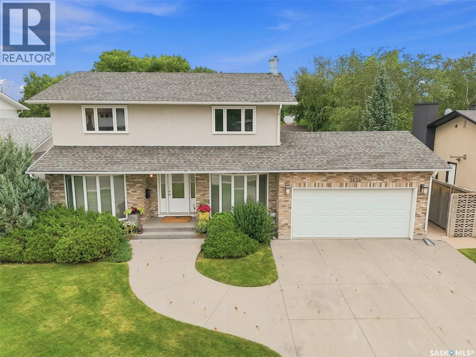 3834 Balfour Place, Saskatoon, SK - Outdoor