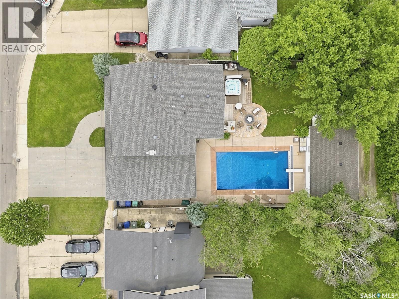 3834 Balfour Place, Saskatoon, SK - Outdoor With In Ground Pool