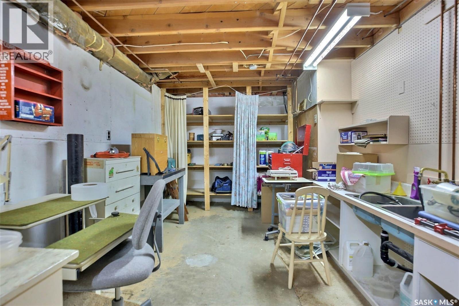 83 Woodward Avenue, Regina, SK - Indoor Photo Showing Basement