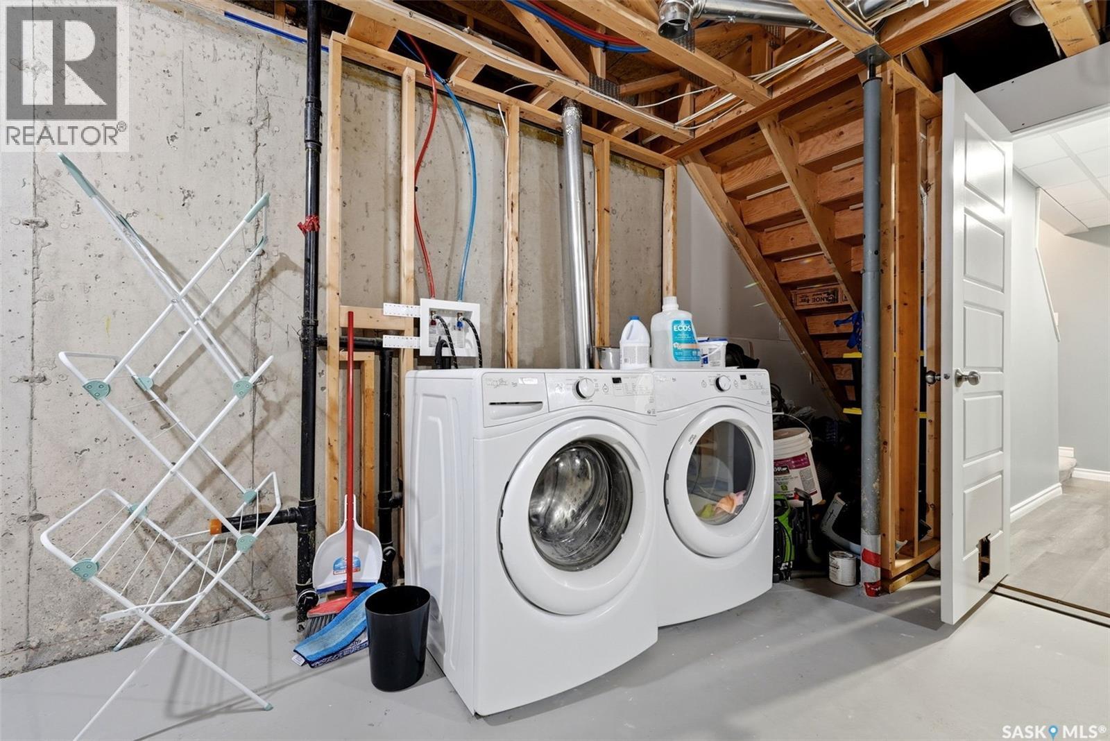 143 1920 7Th Avenue E, Regina, SK - Indoor Photo Showing Laundry Room
