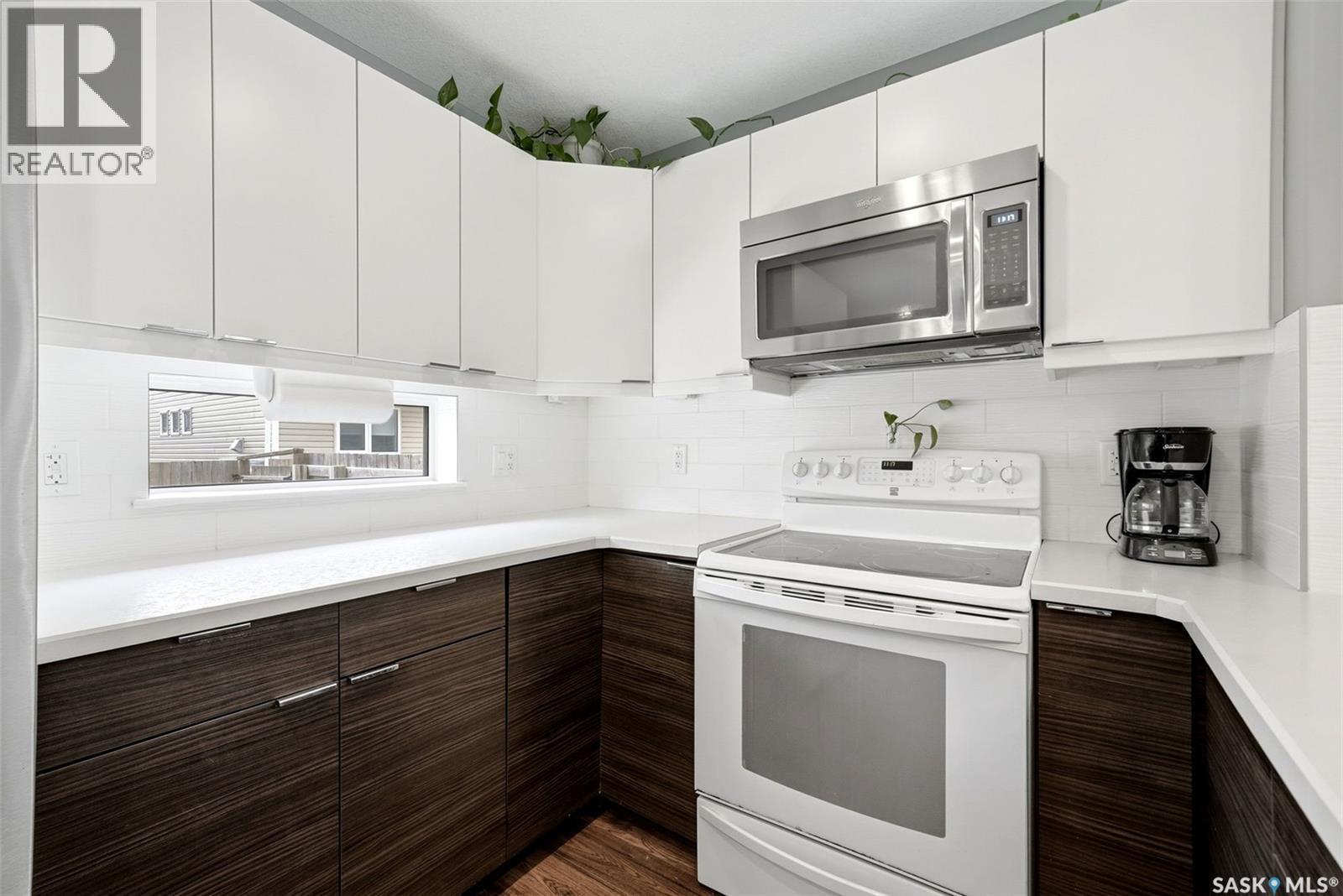 143 1920 7Th Avenue E, Regina, SK - Indoor Photo Showing Kitchen