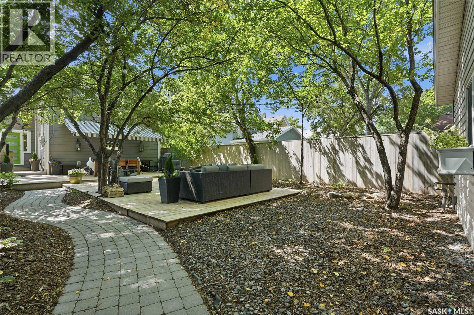 627 12Th Street E, Saskatoon, SK - Outdoor