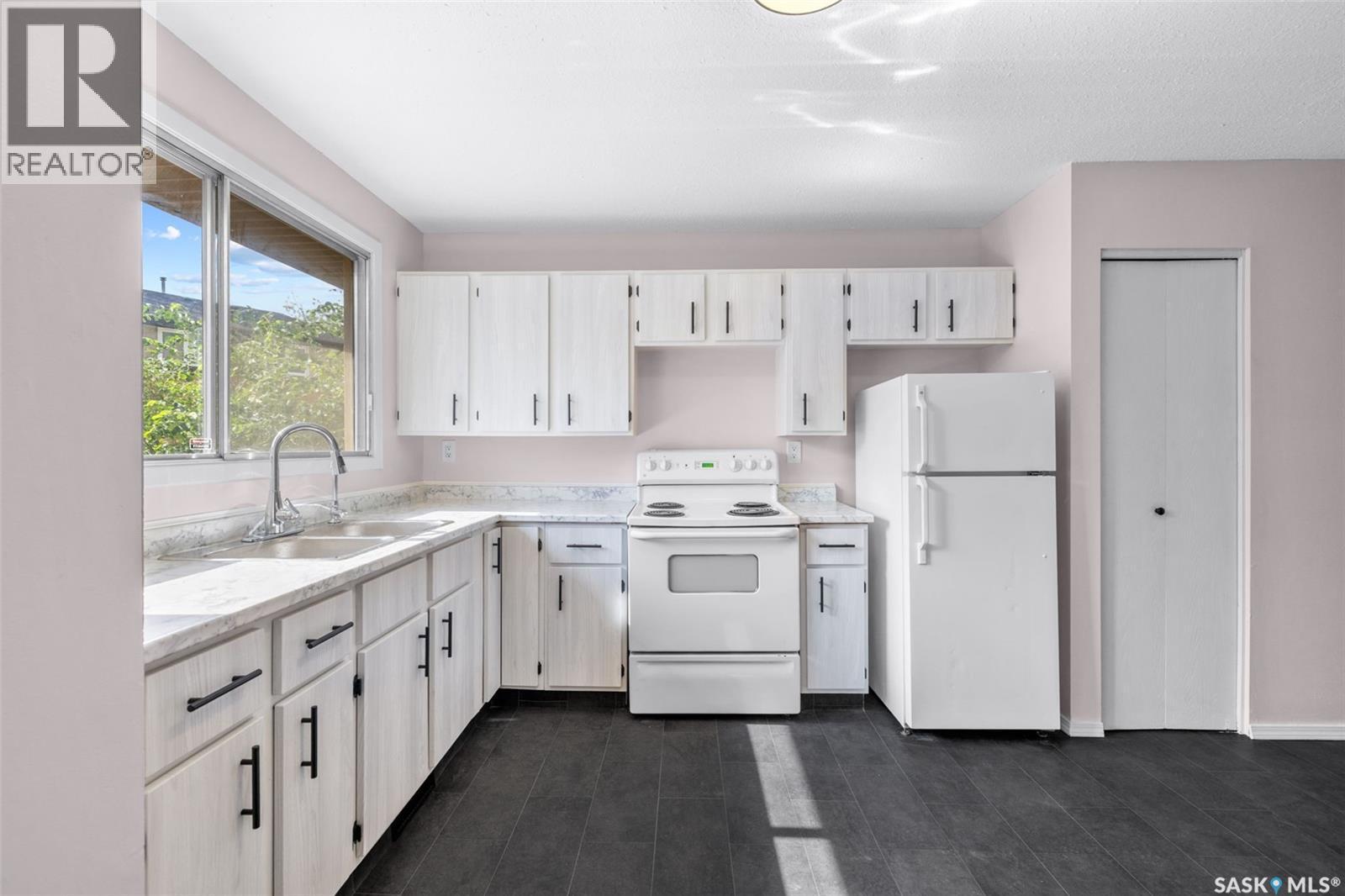 1342 Brown Street, Regina, SK