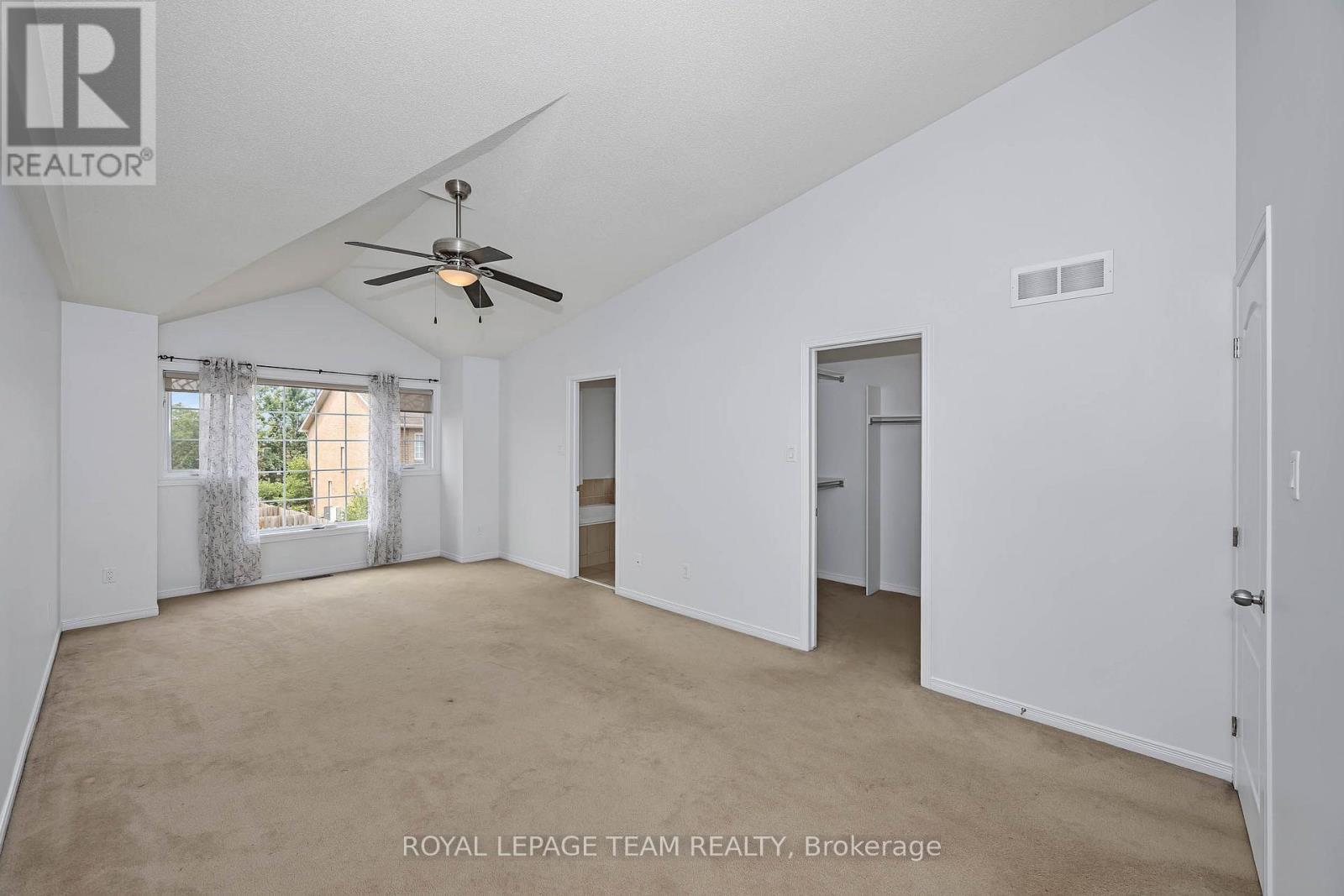 323 Freedom Private, Ottawa, ON - Indoor Photo Showing Other Room