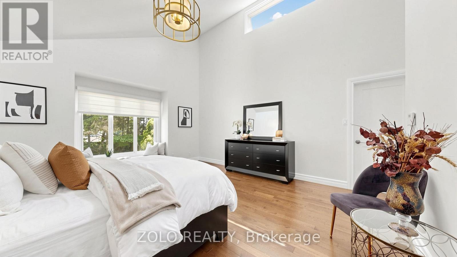 41 Meadowcliffe Drive, Toronto, ON - Indoor Photo Showing Bedroom