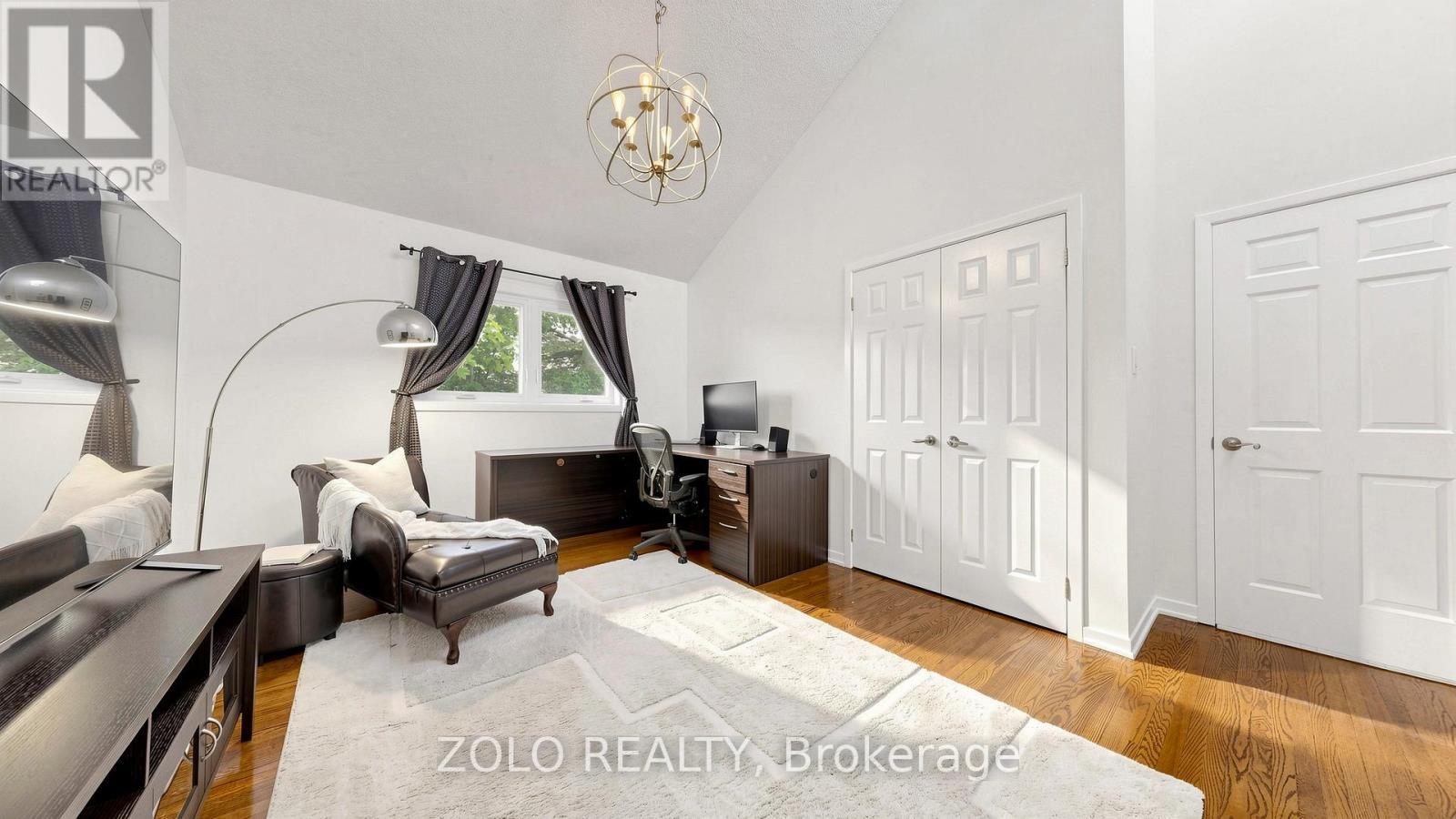 41 Meadowcliffe Drive, Toronto, ON - Indoor