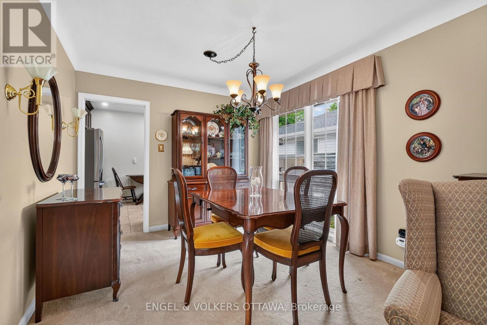 783 Wingate Drive, Ottawa, ON - Indoor Photo Showing Dining Room
