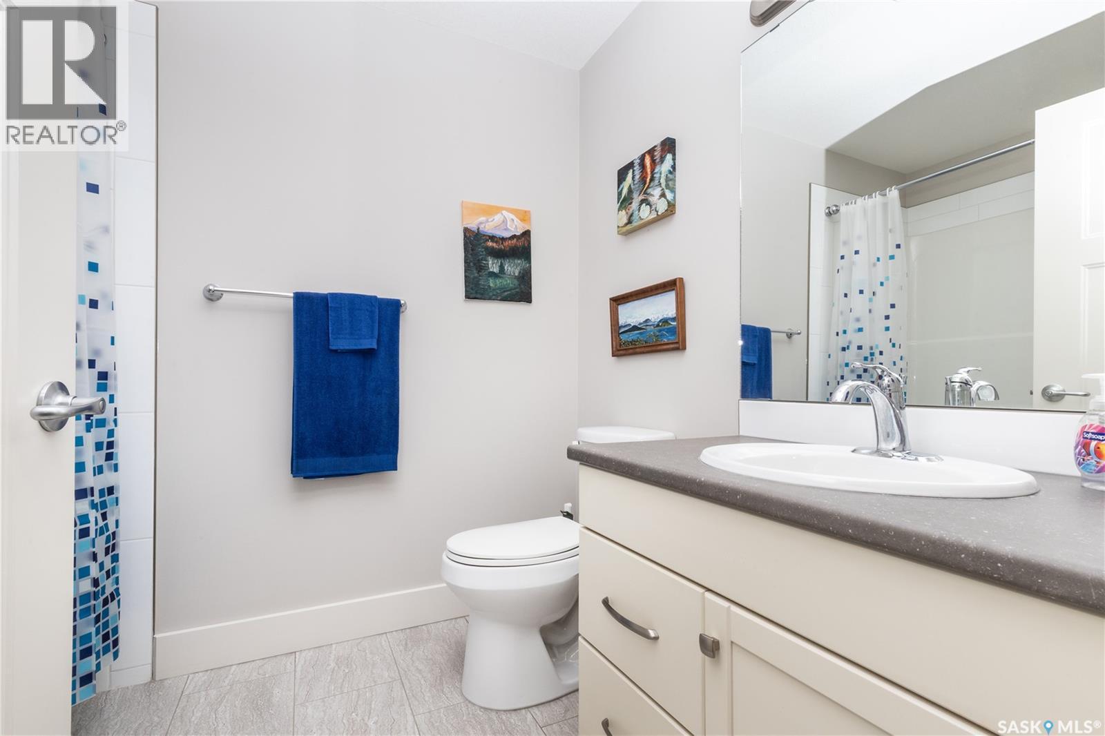 217 1010 Ruth Street E, Saskatoon, SK - Indoor Photo Showing Bathroom