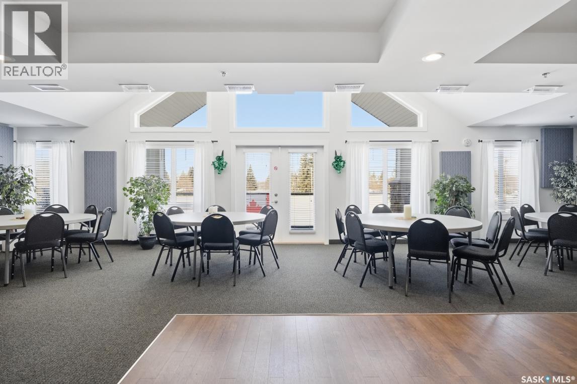 217 1010 Ruth Street E, Saskatoon, SK - Indoor Photo Showing Dining Room