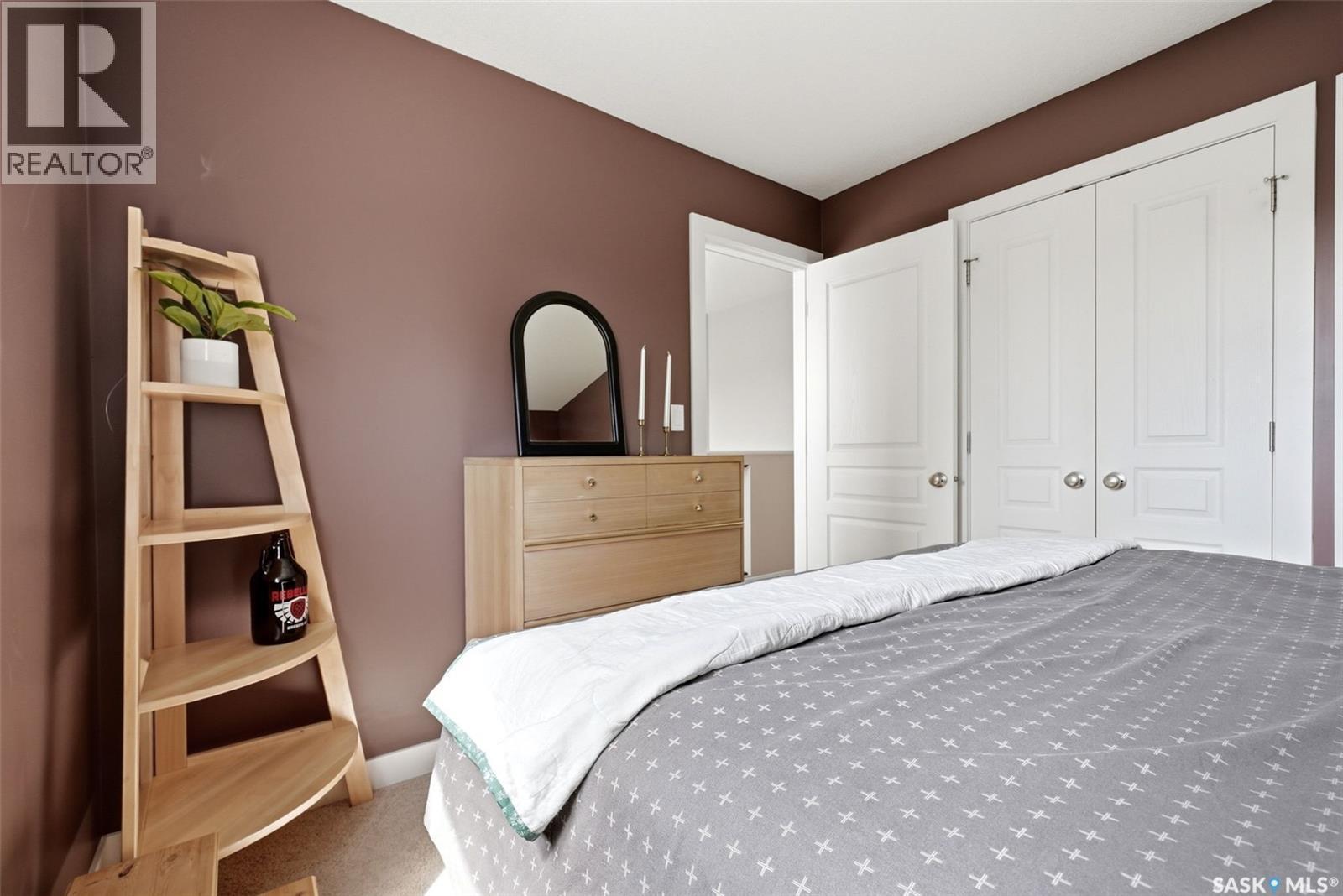 3513 Green Bank Road, Regina, SK - Indoor Photo Showing Bedroom
