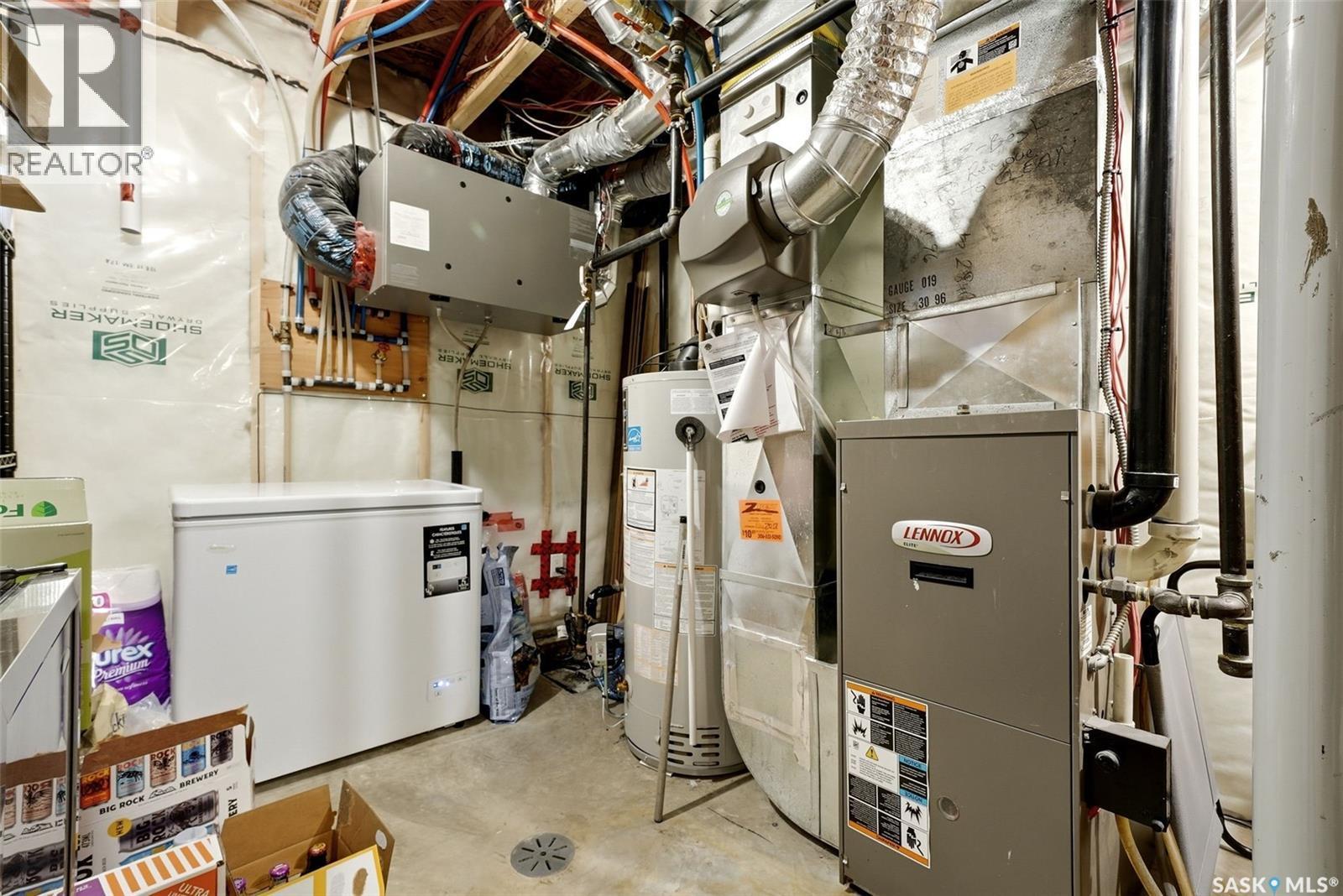 3513 Green Bank Road, Regina, SK - Indoor Photo Showing Basement